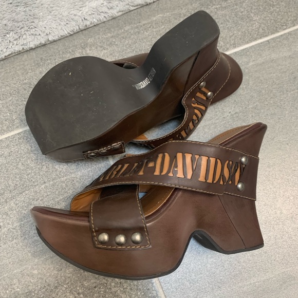 Harley Davidson Platform Sandals - Picture 1 of 3